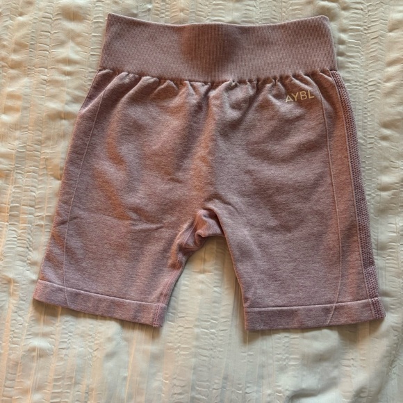 AYBL Pink Seamless Biker Shorts (Size: M) - Picture 2 of 3